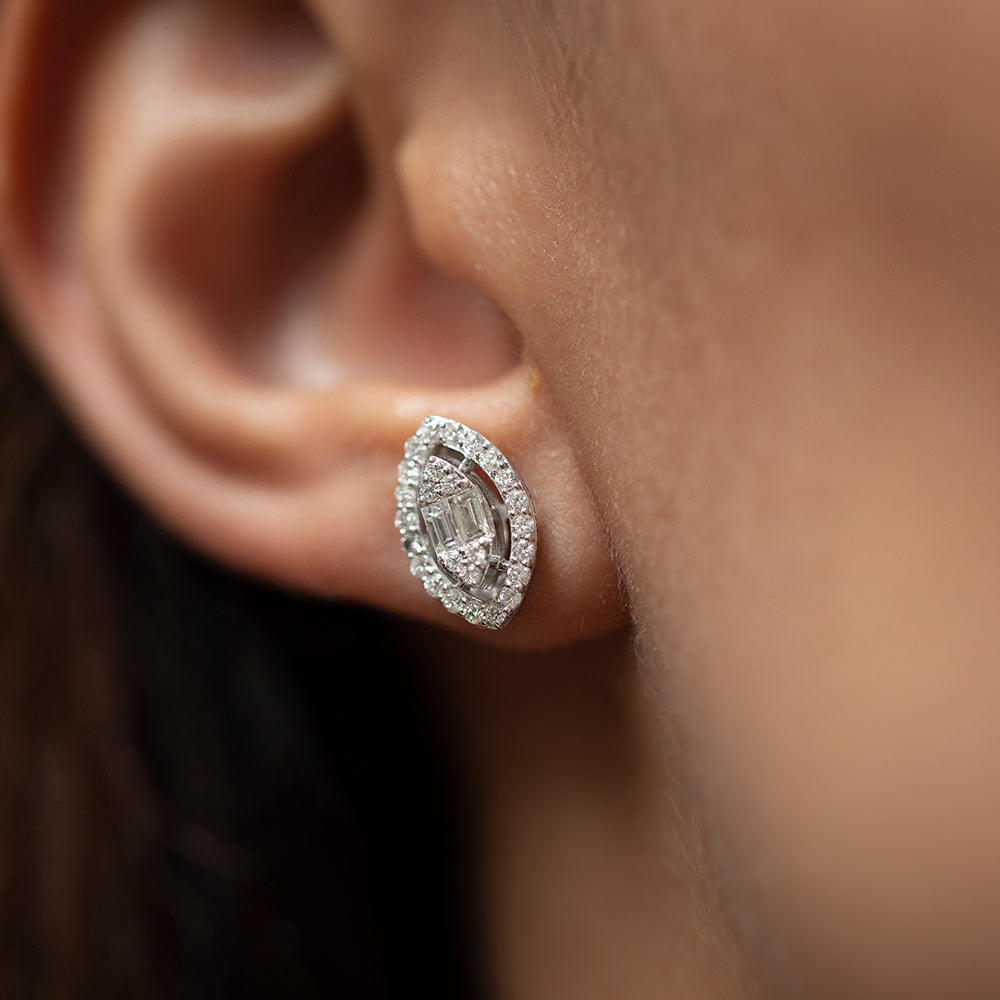 0.69 ct. Baguette Diamond Earrings