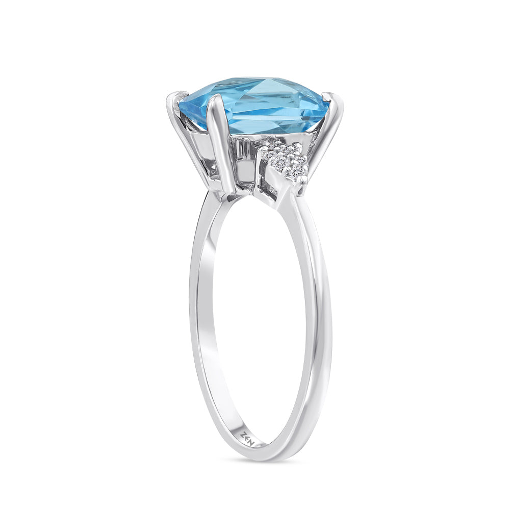 2.21 ct. Blauer Topas Ring