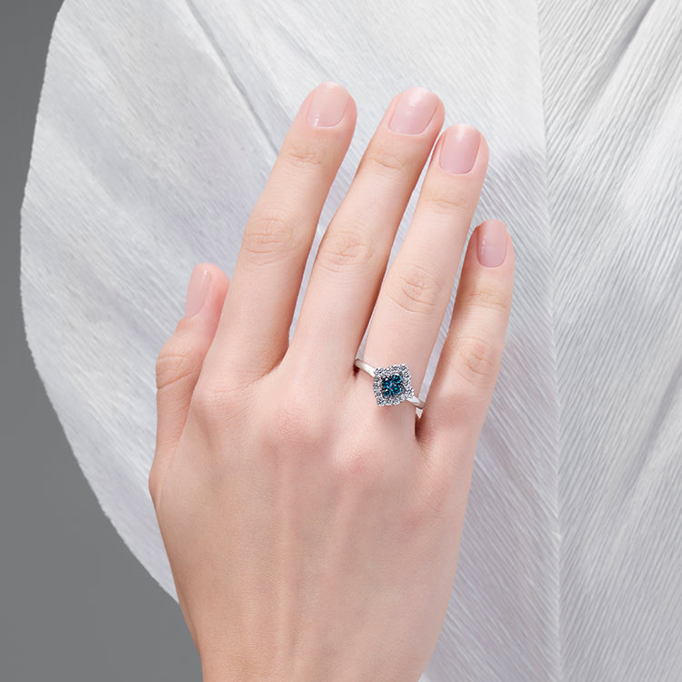 0.55 ct. Tulpe Diamantring