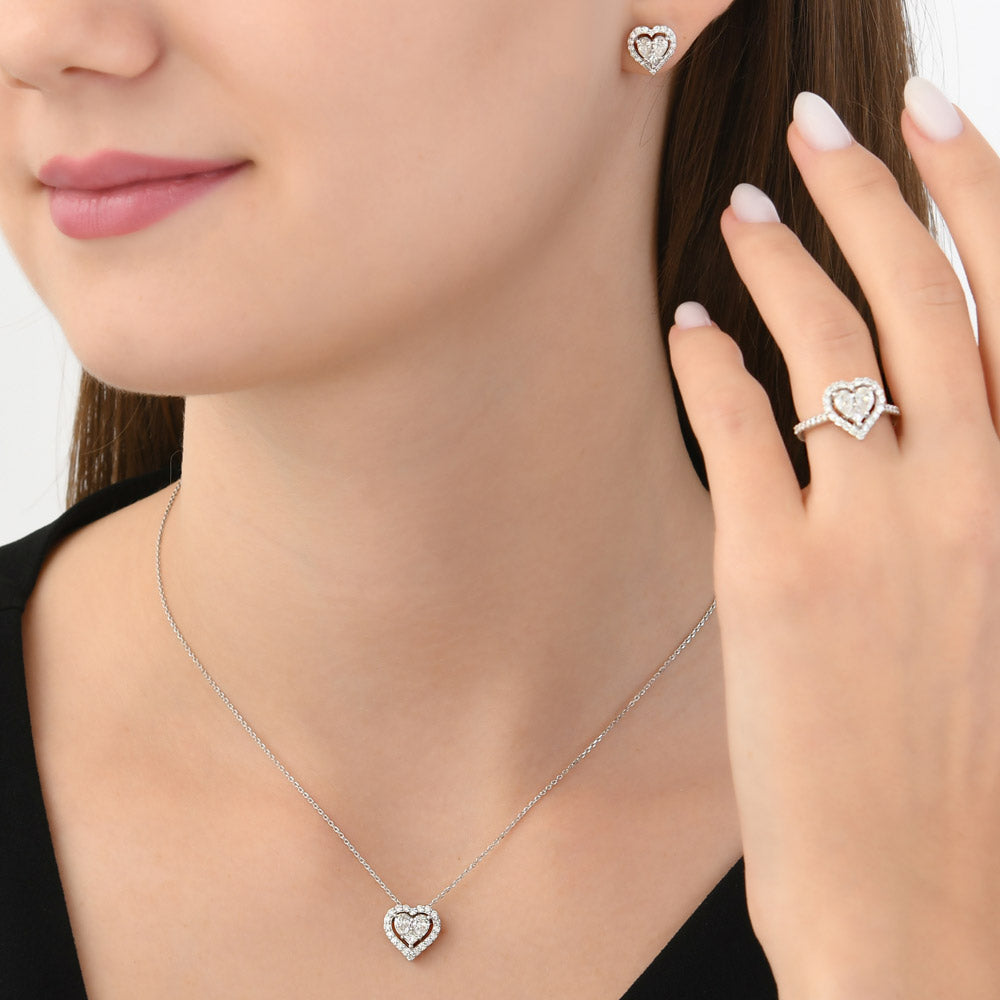 0.82 ct. Heart Diamond Necklace