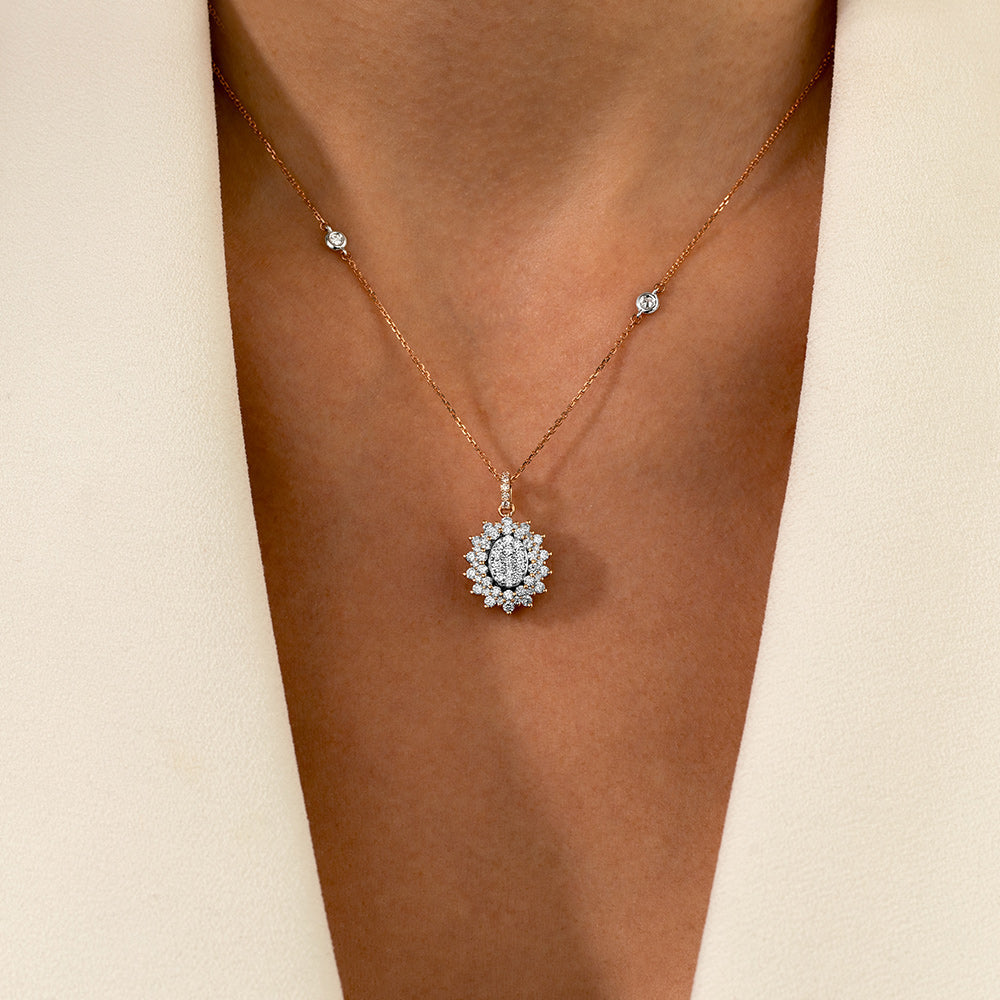 1.04 ct. Design Diamond Necklace