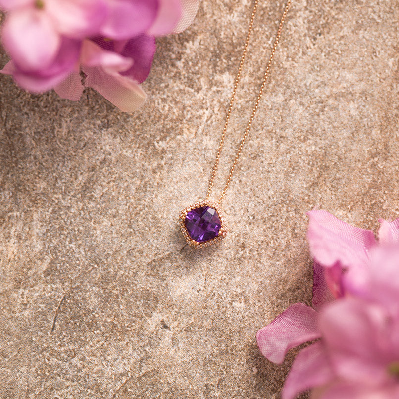 0.76 ct. Amethyst Halskette