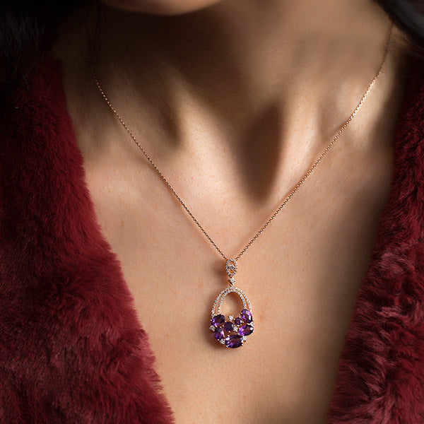 3.22 ct. Amethyst Halskette