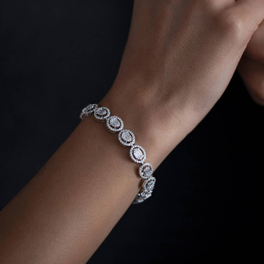 4.55 ct. Baguette Diamantarmband