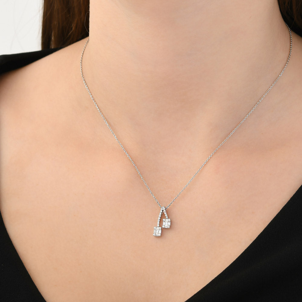 0.31 ct. Baguette Diamond Necklace