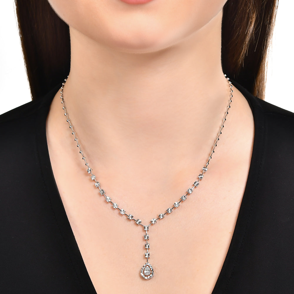 0.21 ct. Baguette Diamant Halskette