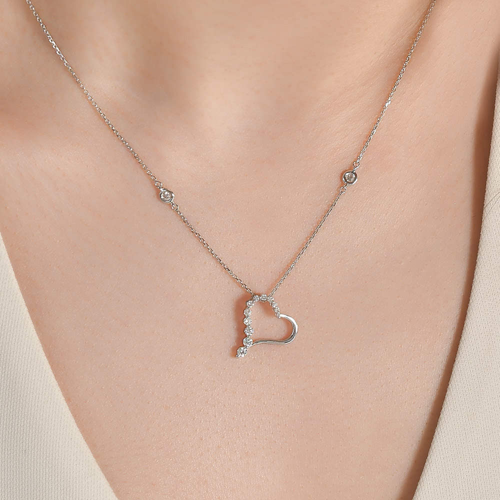 0.29 ct. Heart Diamond Necklace