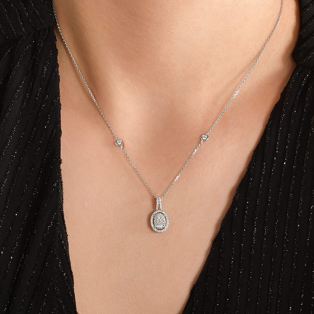 0.40 ct. Design Pendant with Chain