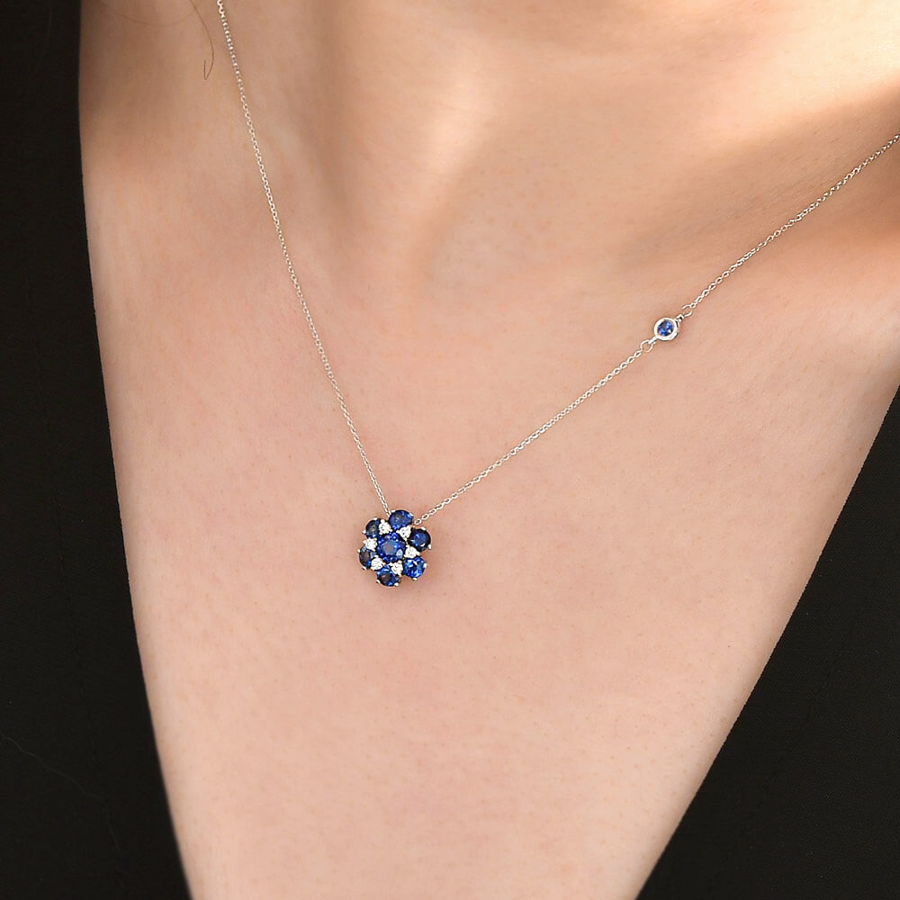1.12 ct. Sapphire Necklace