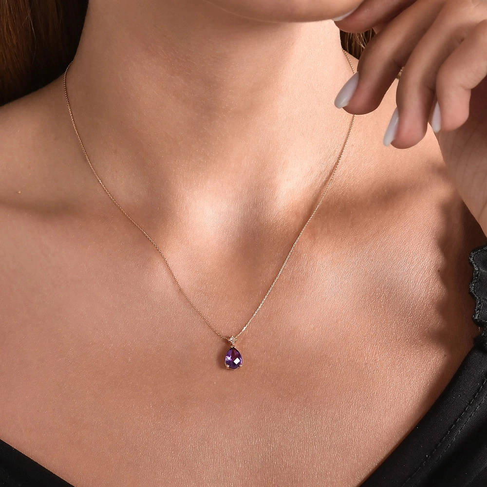 0.85 ct. Amethyst Halskette