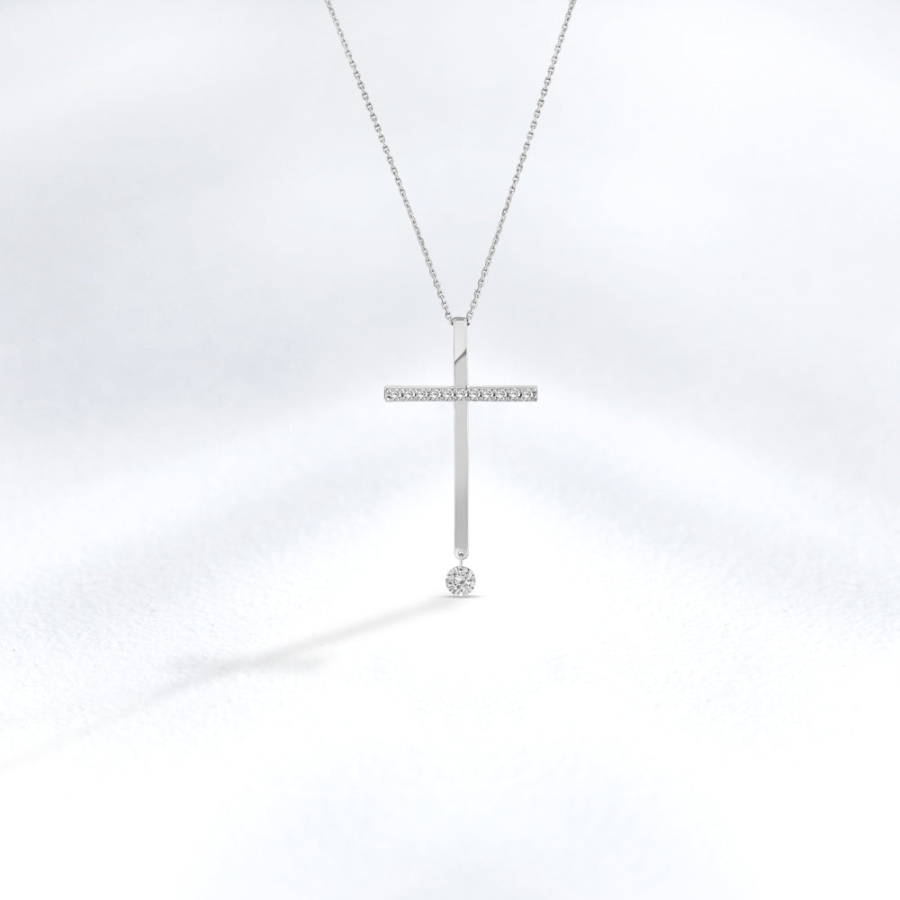 0.18 ct. Cross Pendant
