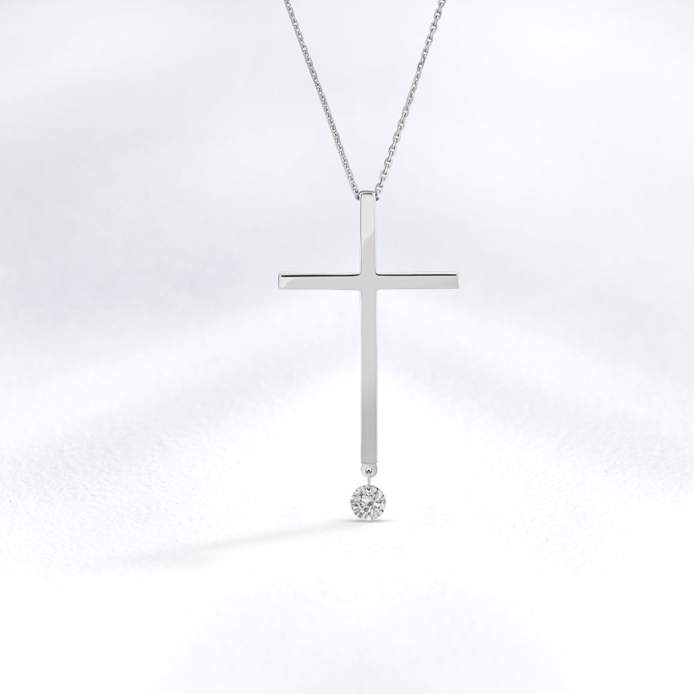 0.12 ct. Halskette mit Kreuzanhänger