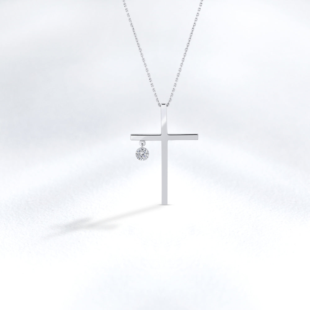 0.10 ct. Halskette mit Kreuzanhänger