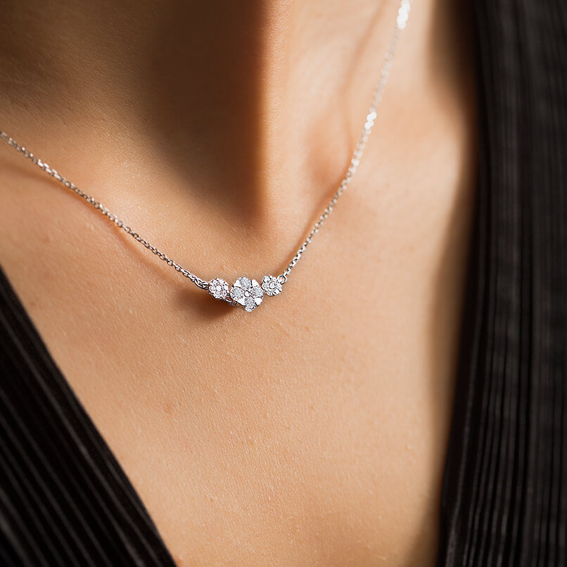 0.35 ct. Reina Diamond Necklace