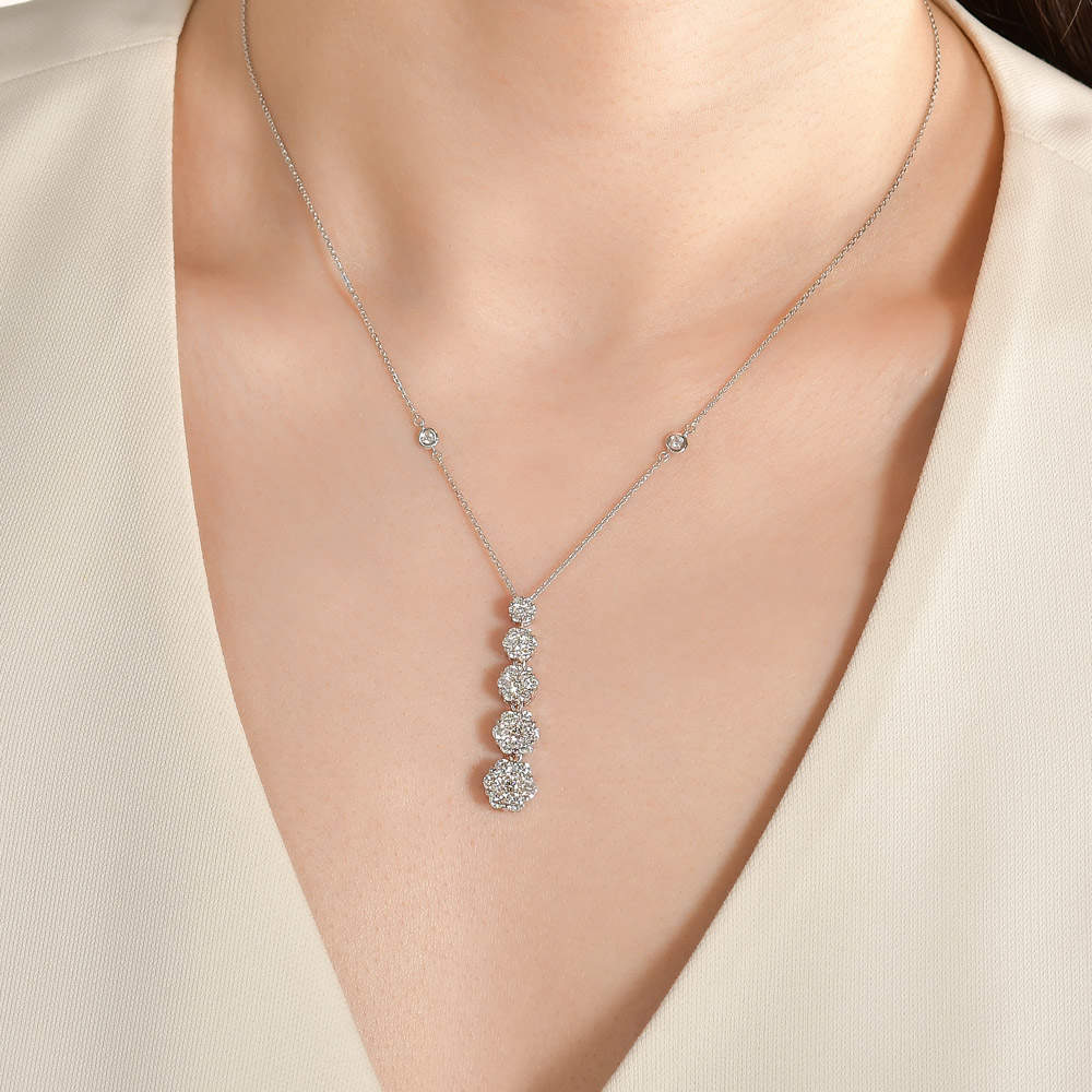 1.78 ct. Reina Diamond Necklace
