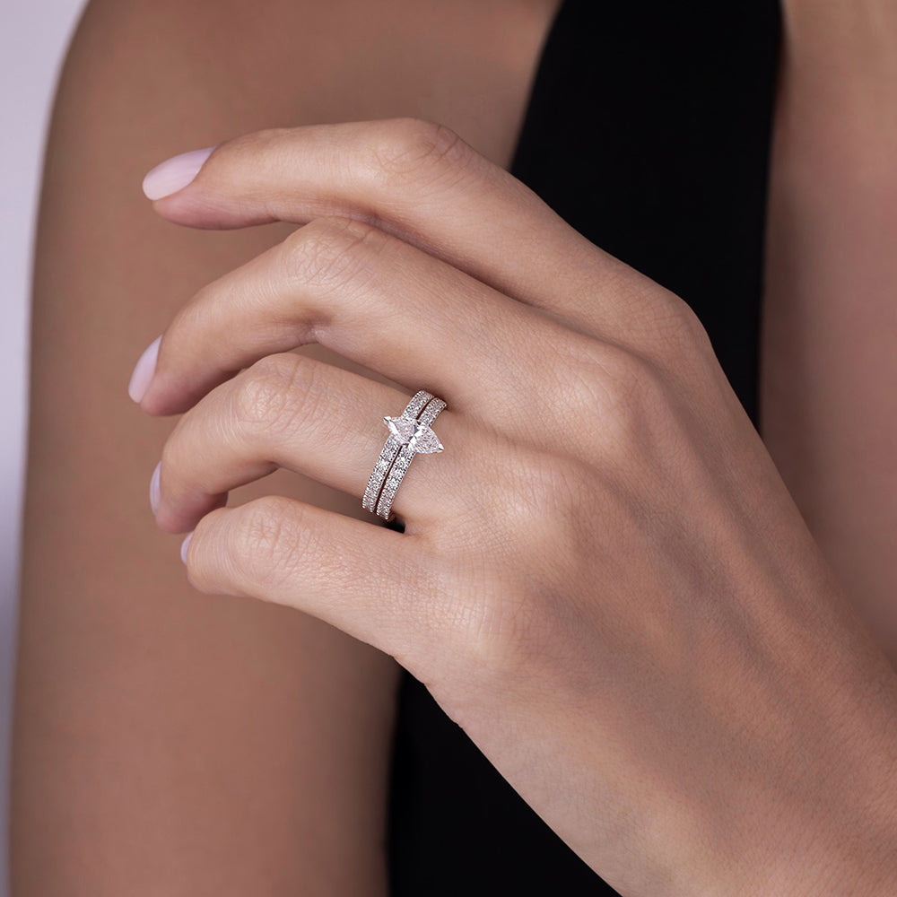 0.30 ct. Halbmemoire Diamantring