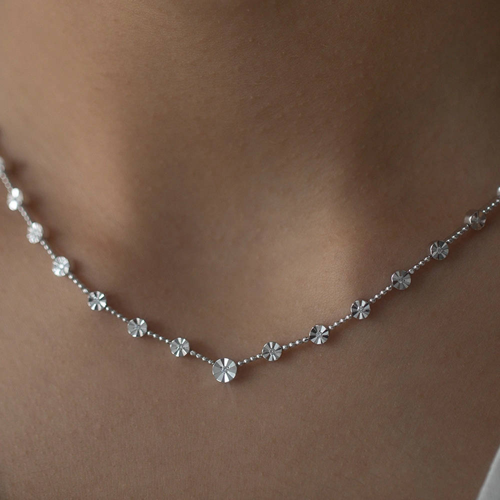 0.15 ct. Diamond Collier