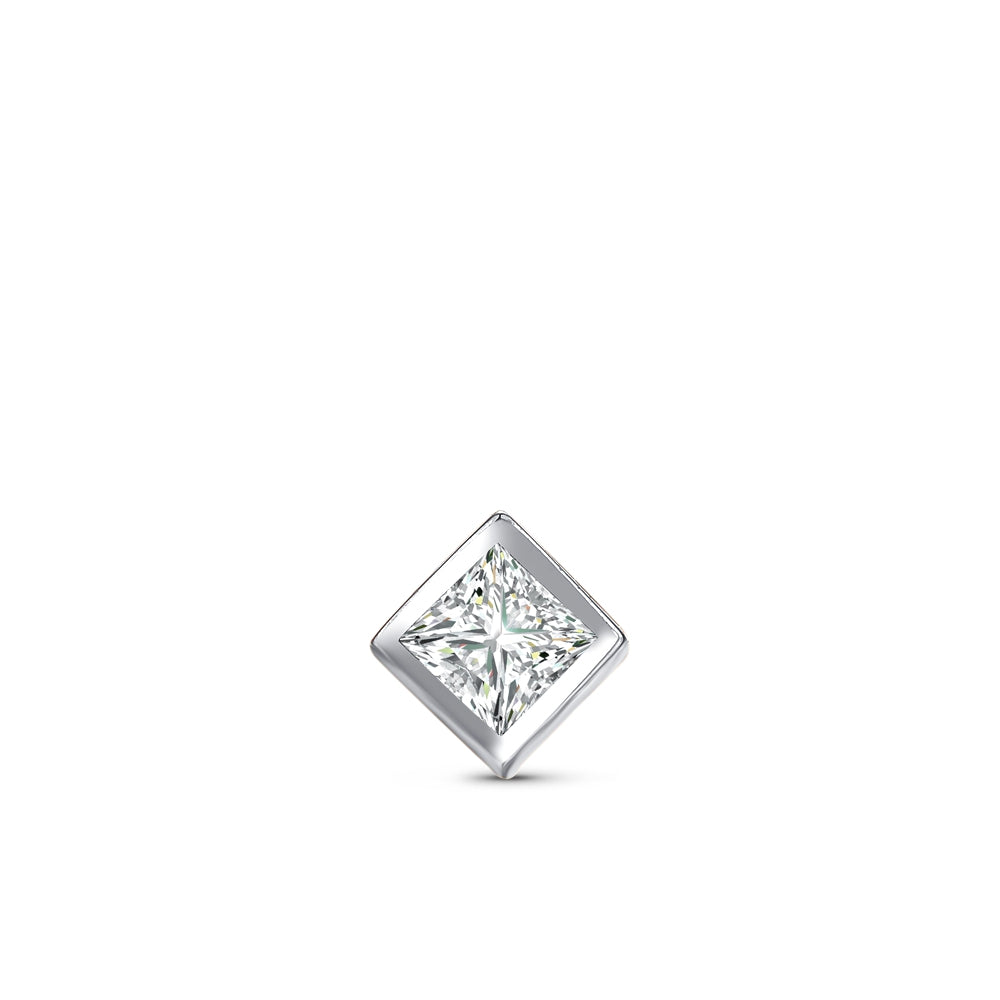 0.04 ct. Tragus Piercing
