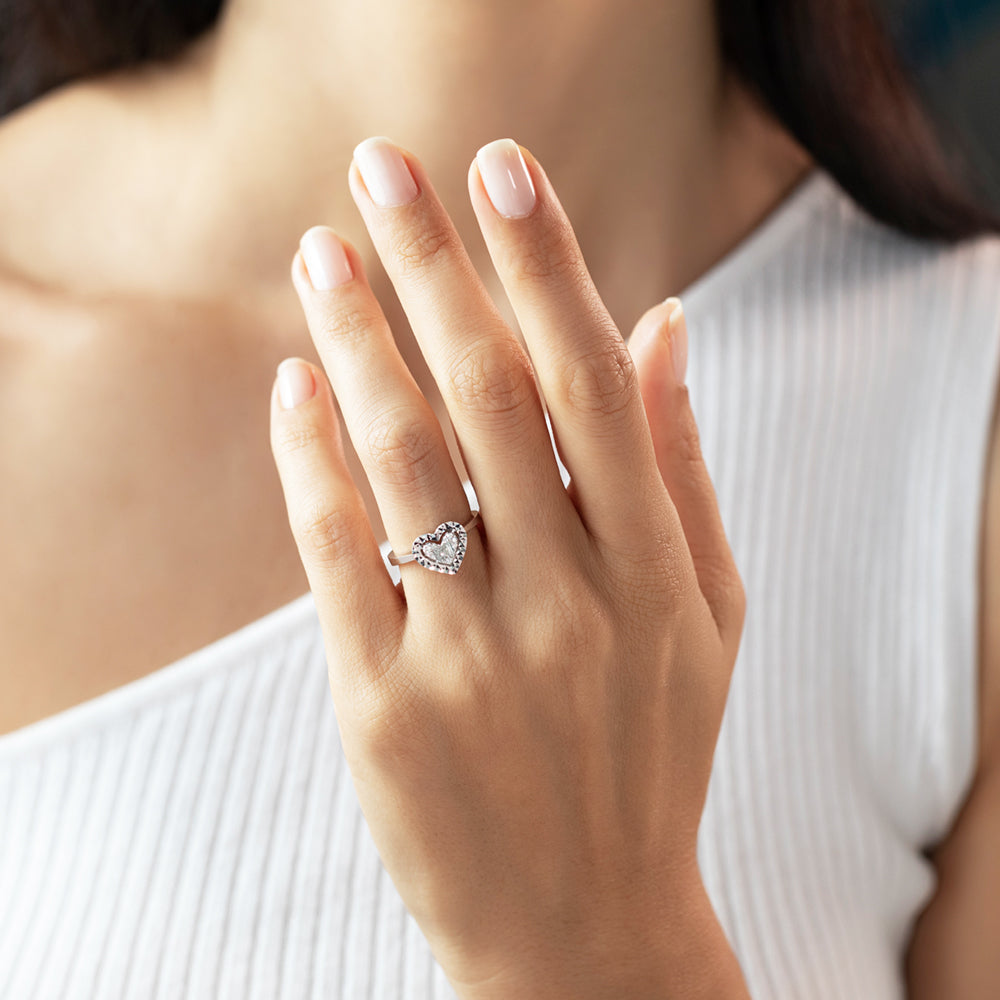 0.11 ct. Herz Diamantring