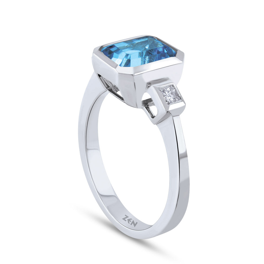 1.86 ct. Blauer Topas Ring
