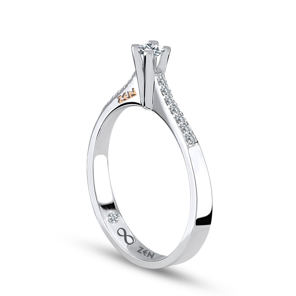 0.24 ct. Seitenstein Diamant Verlobungsring