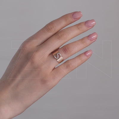 0.12 ct. Buchstabe S Diamantring