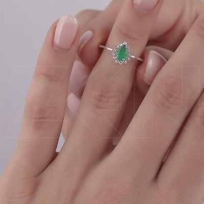0.24 ct. Smaragd Ring