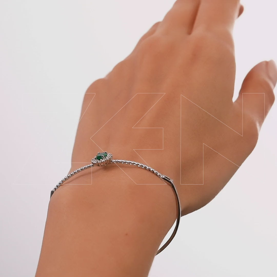 0.80 ct. Emerald Bracelet