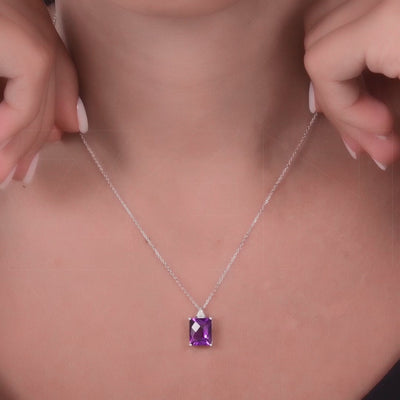 2.66 ct. Amethyst Halskette