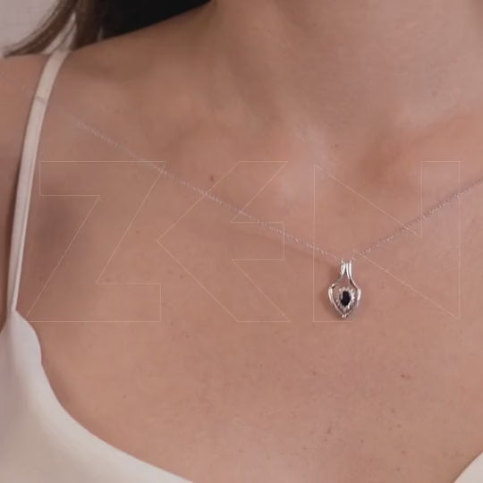 0.46 ct. Sapphire Necklace