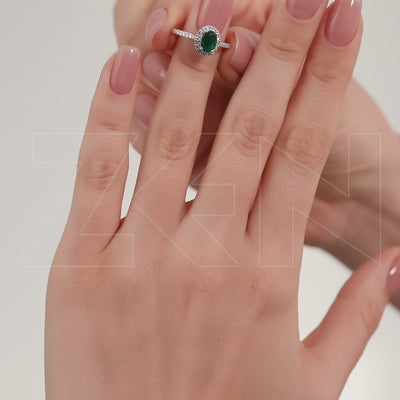 0.93 ct. Smaragd Ring