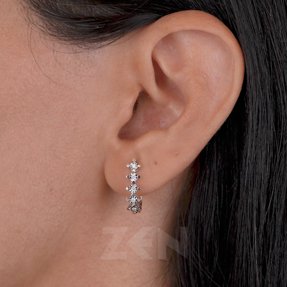 0.10 ct. Fünfstein Diamant Ohrringe