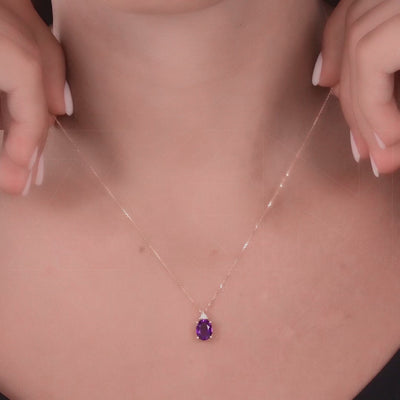 0.84 ct. Amethyst Halskette