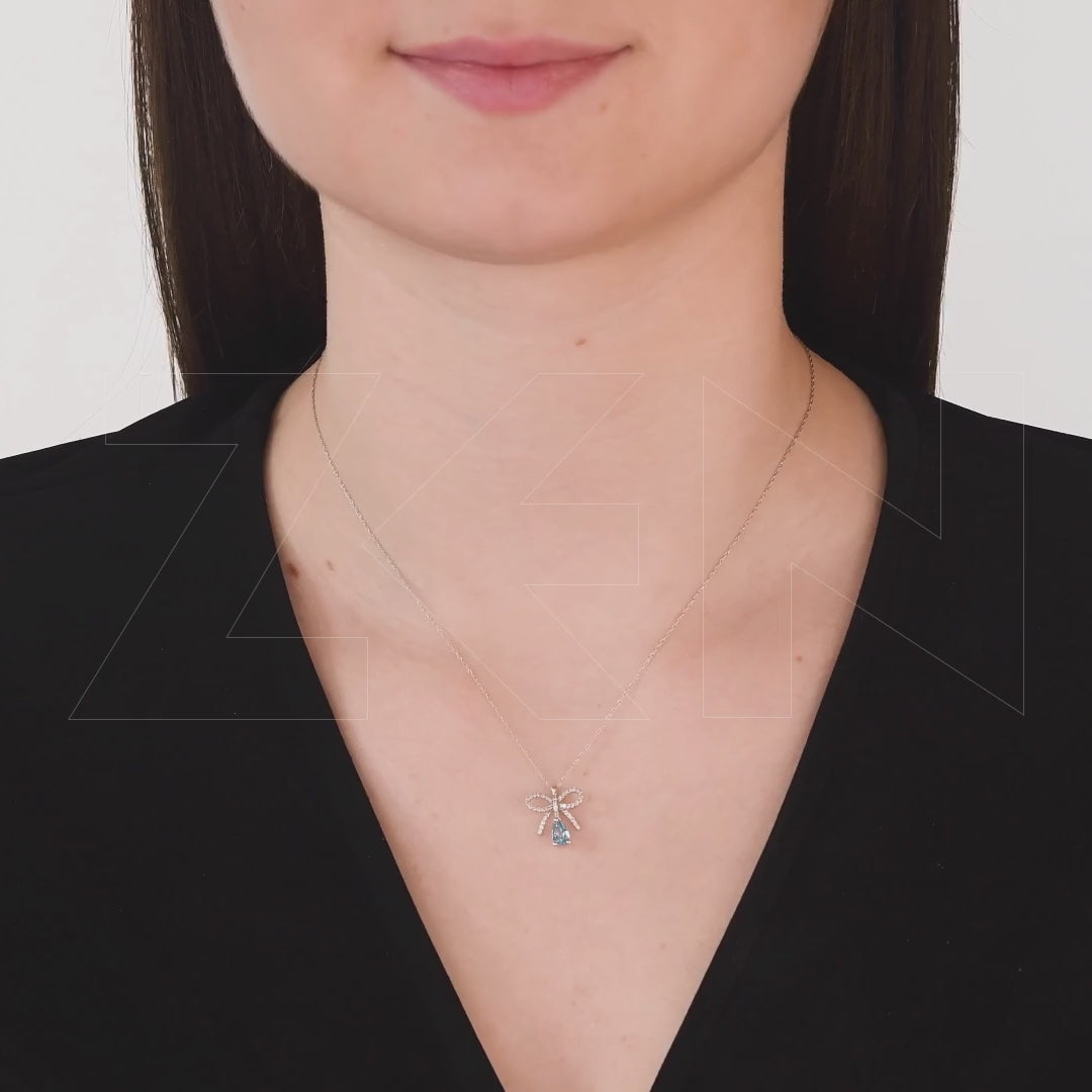 0.55 ct. Blauer Topas Halskette