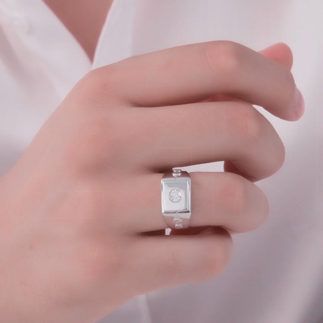 0.30 ct. Men Silver Ring