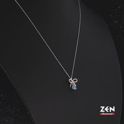 0.55 ct. Blauer Topas Halskette