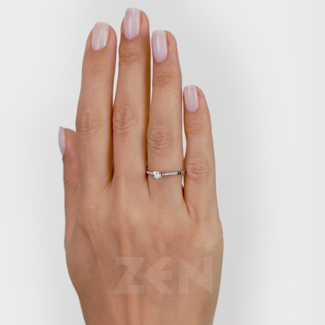 0.24 ct. Seitenstein Diamant Verlobungsring