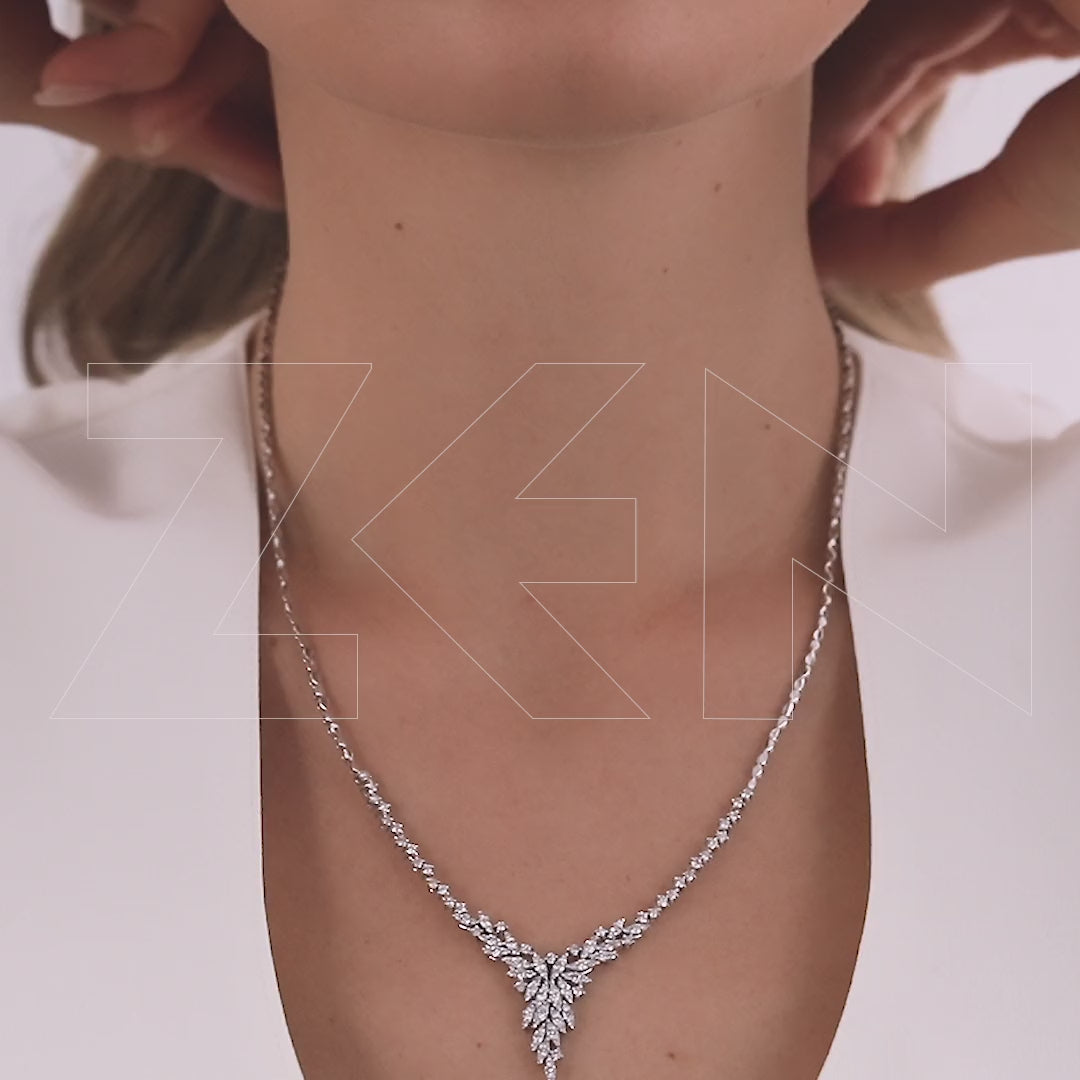 1.81 ct. Diamond Collier