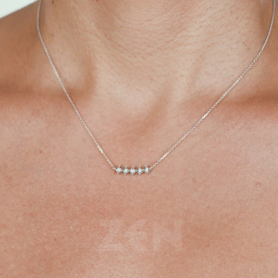 0.05 ct. Fünfstein Diamant Halskette