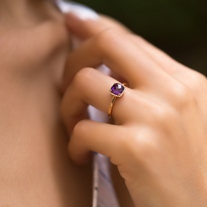 0.76 ct. Amethyst Ring