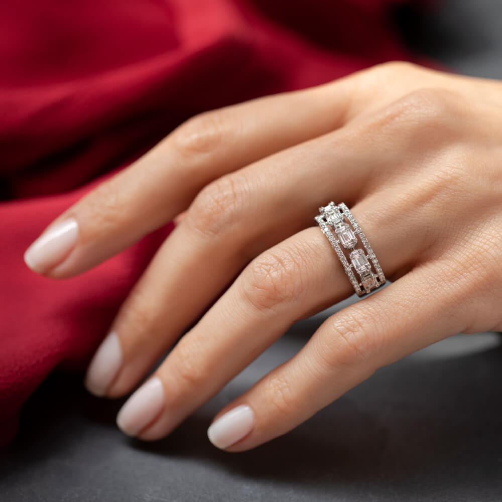 0.80 ct. Baguette Diamond Ring