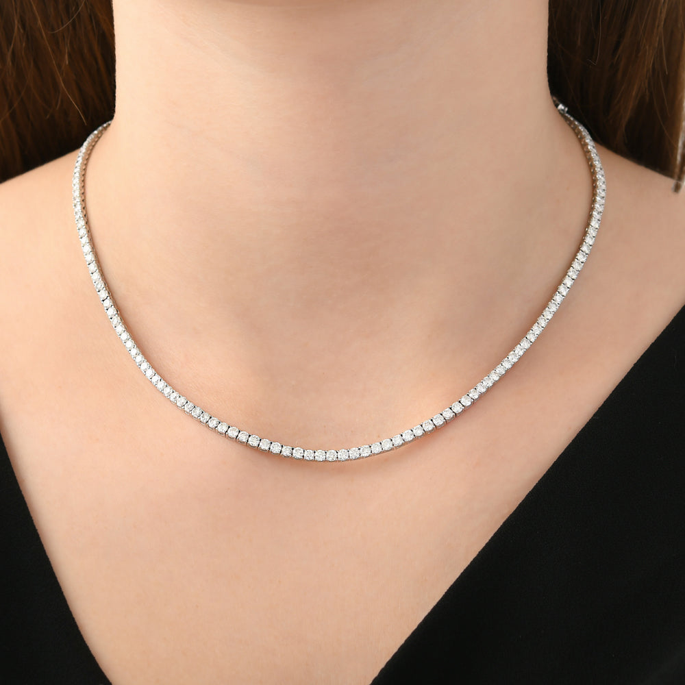 11.45 ct. Tennis Diamant Halskette
