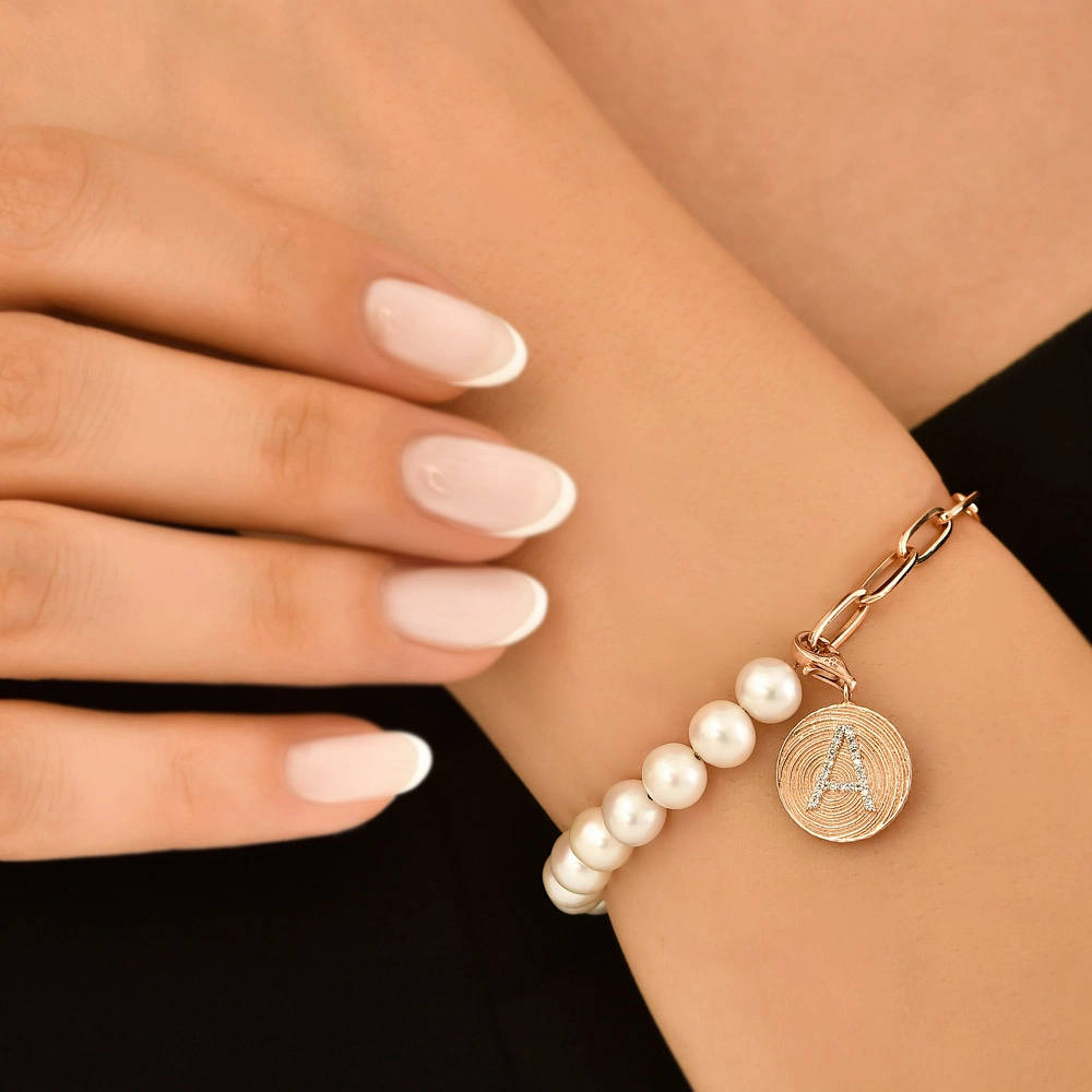 Buchstabe A Perlenarmband
