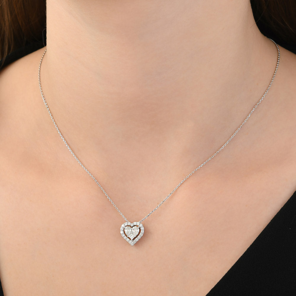 0.82 ct. Heart Diamond Necklace