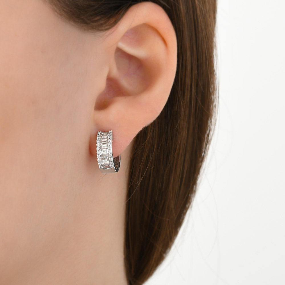 1.14 ct. Creolen Diamant Ohrringe