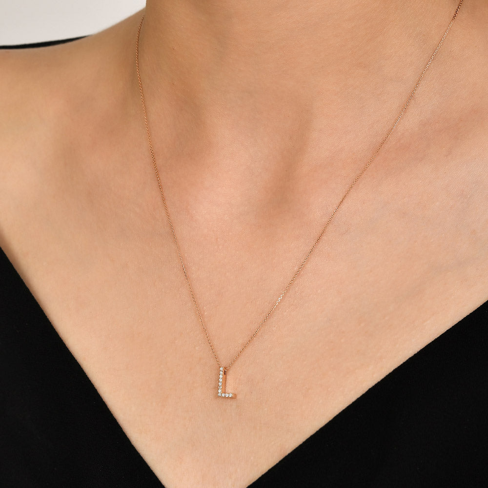 0.06 ct. Buchstaben L Diamant Halskette