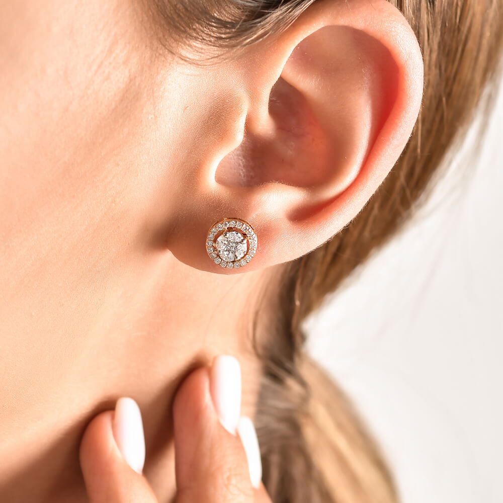 0.75 ct. Design Diamond Stud Earrings