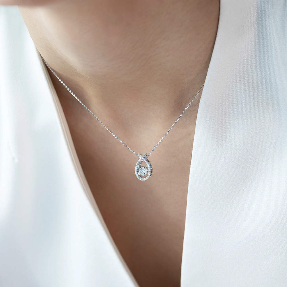 0.32 ct. Design Diamond Necklace