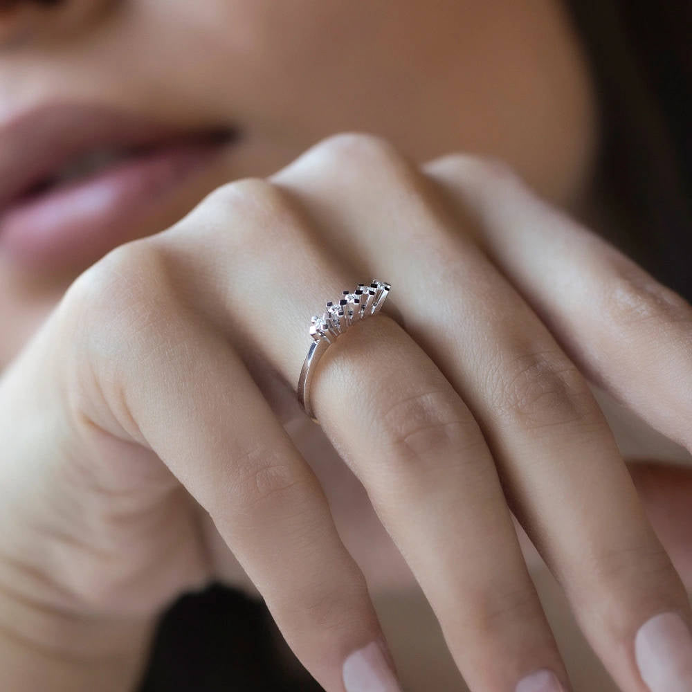 0.22 ct. Fünfstein Diamantring