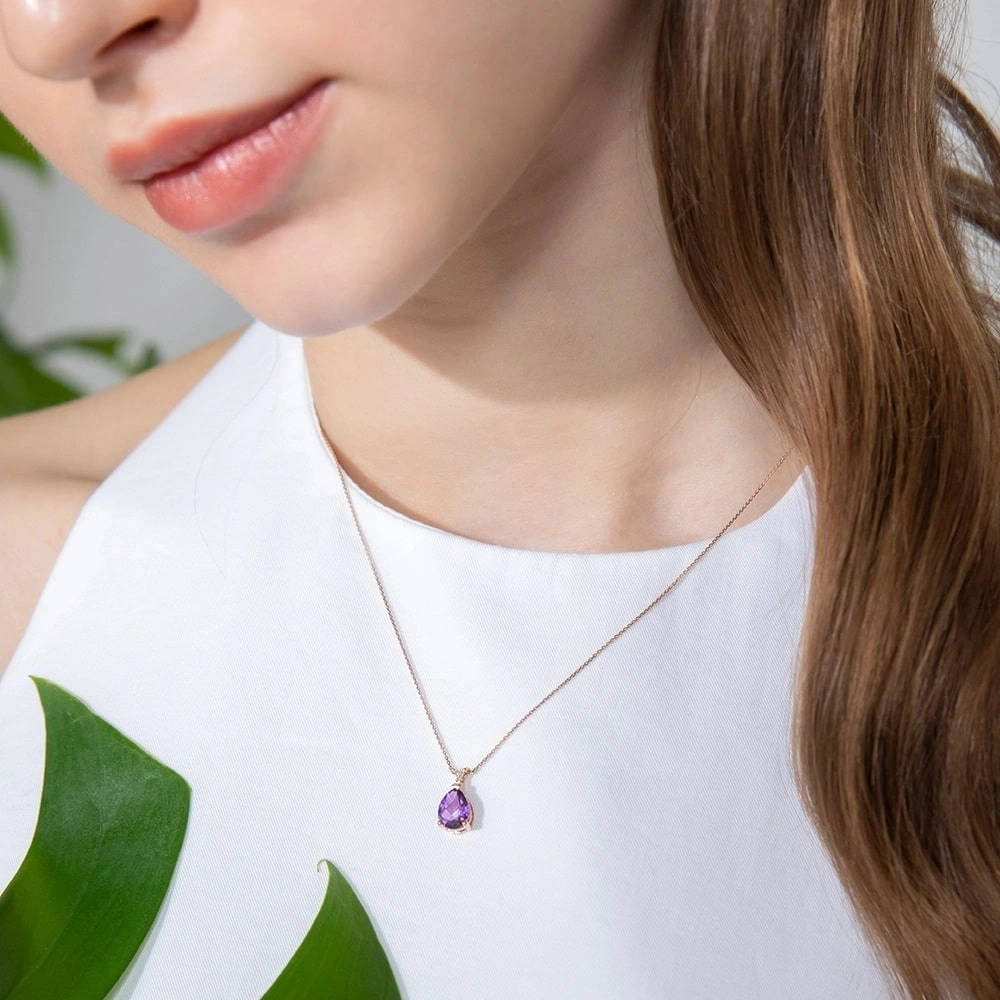 0.93 ct. Amethyst Halskette